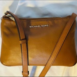Michael Kors Triple Compartment Crossbody Bag